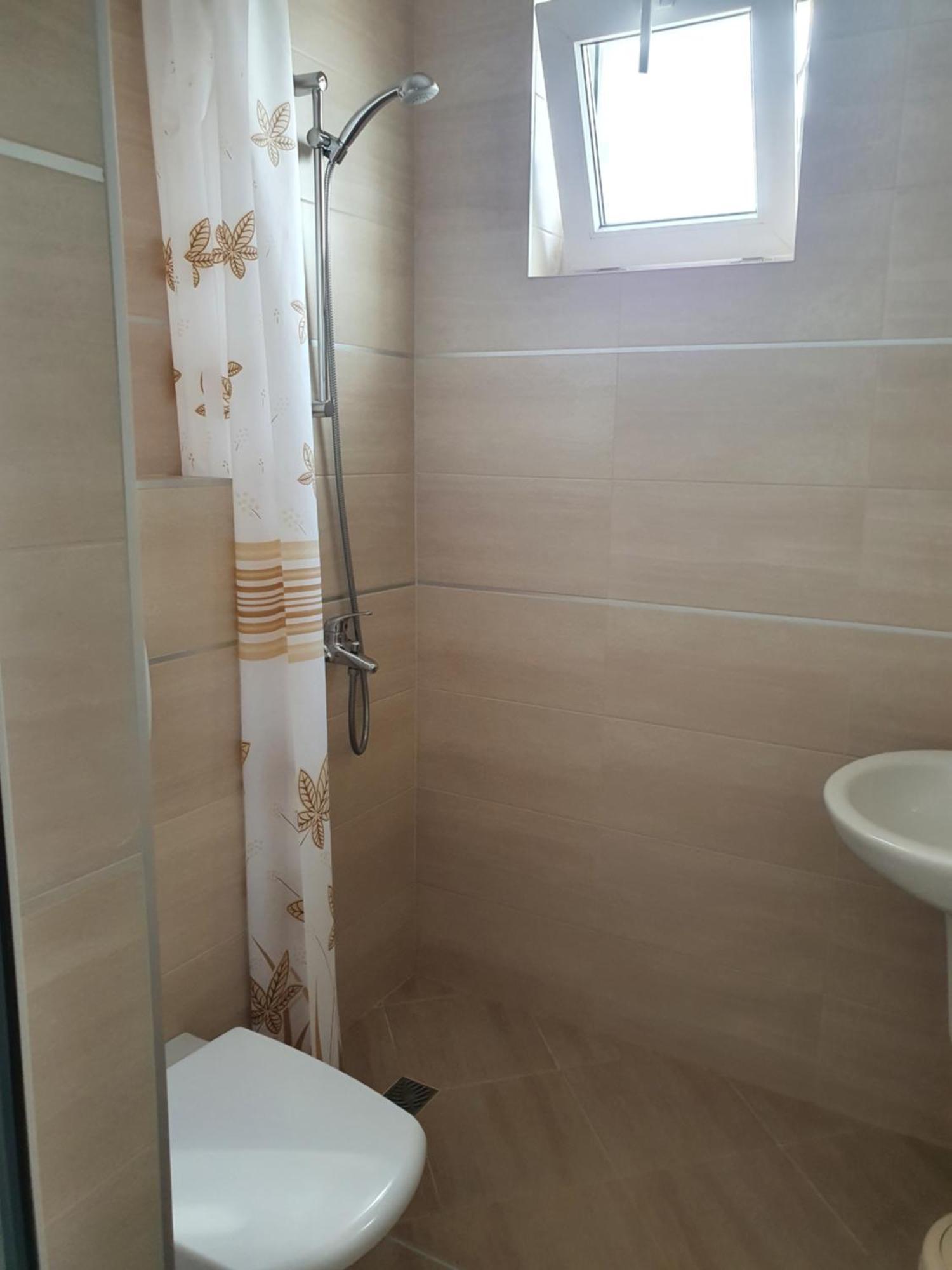 Family Hotel Maritime Achtopol Zimmer foto